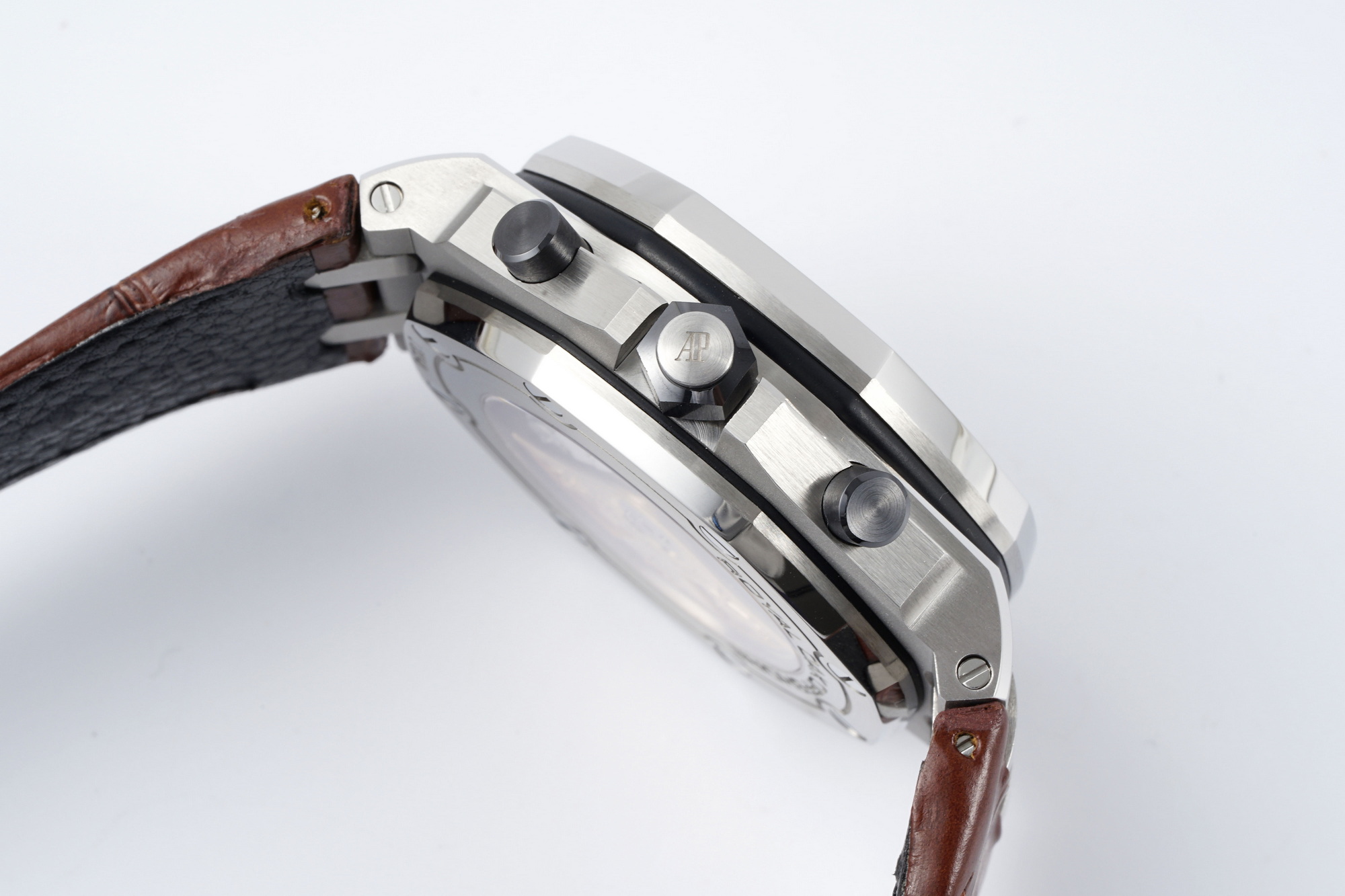 Audemars Piguet Royal Oak Offshore Chronograph 42 mm, Champagne Ref. 26470ST.OO.A801CR.01