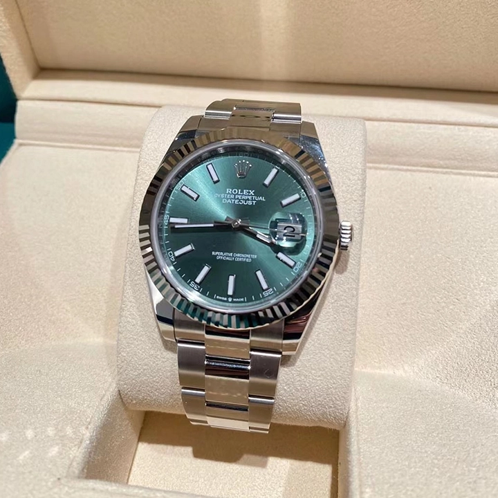 Rolex Datejust m126334-0027 Watch