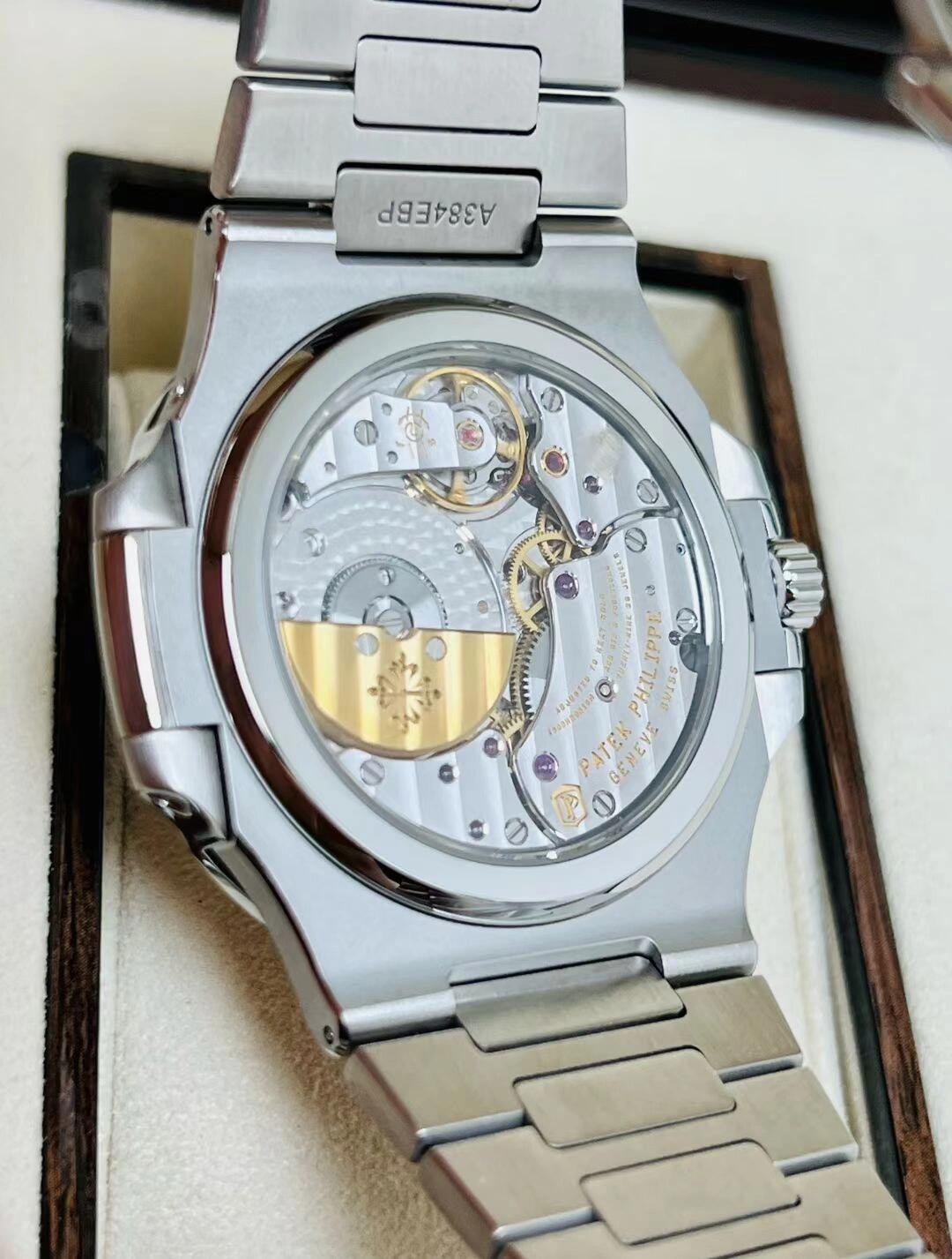 (Top version 1:1)5712/1A-001 Patek Philippe- NAUTILUS