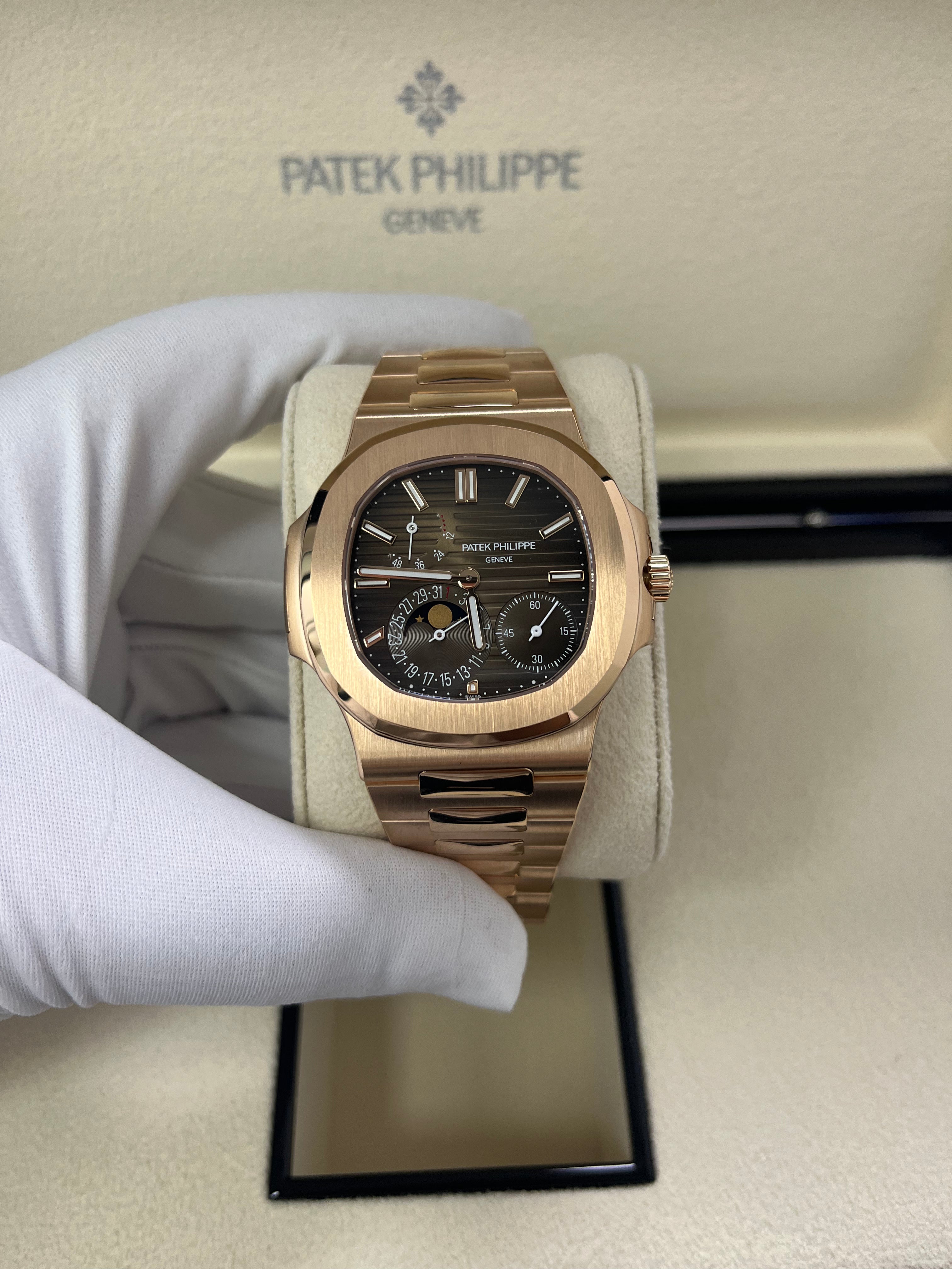 (Top version 1:1)Patek Philippe Nautilus Rose Gold 40mm Brown Black Dial 5712/1R-001