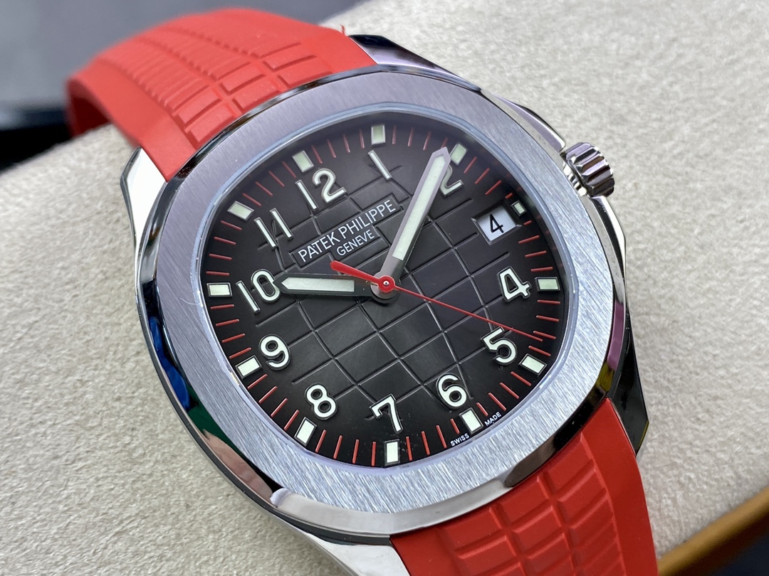 Patek Philippe Aquanaut Singapore Limited Edition 40mm 5167A-012