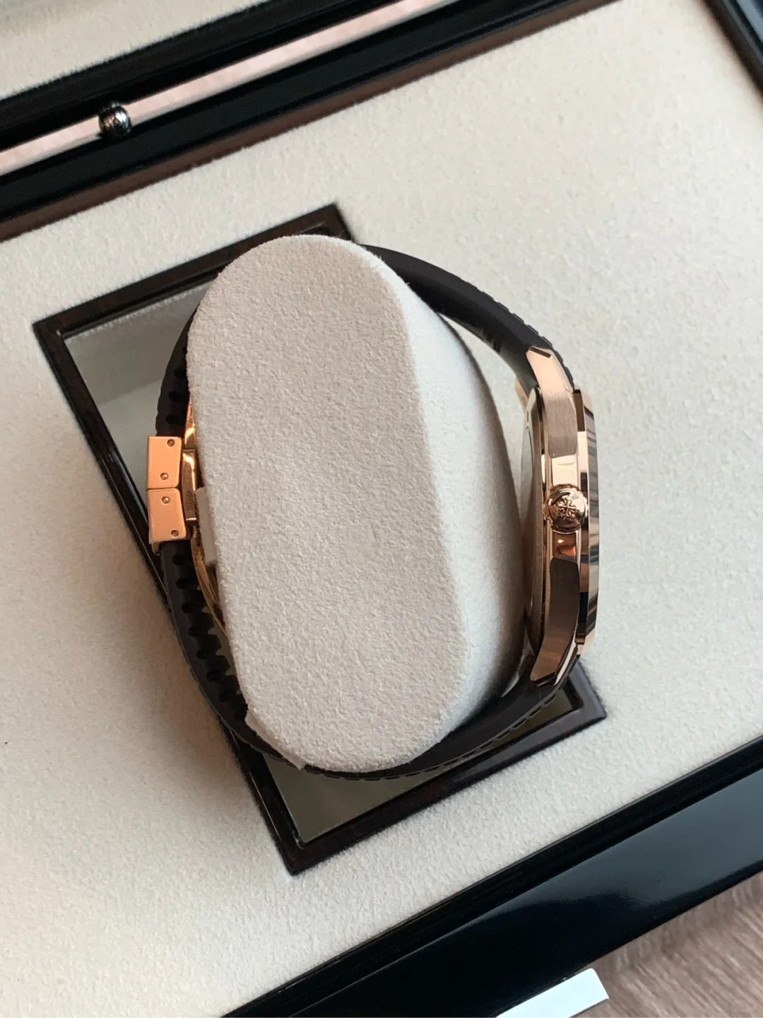 Patek Philippe Aquanaut Gold 5167R-001 Replica