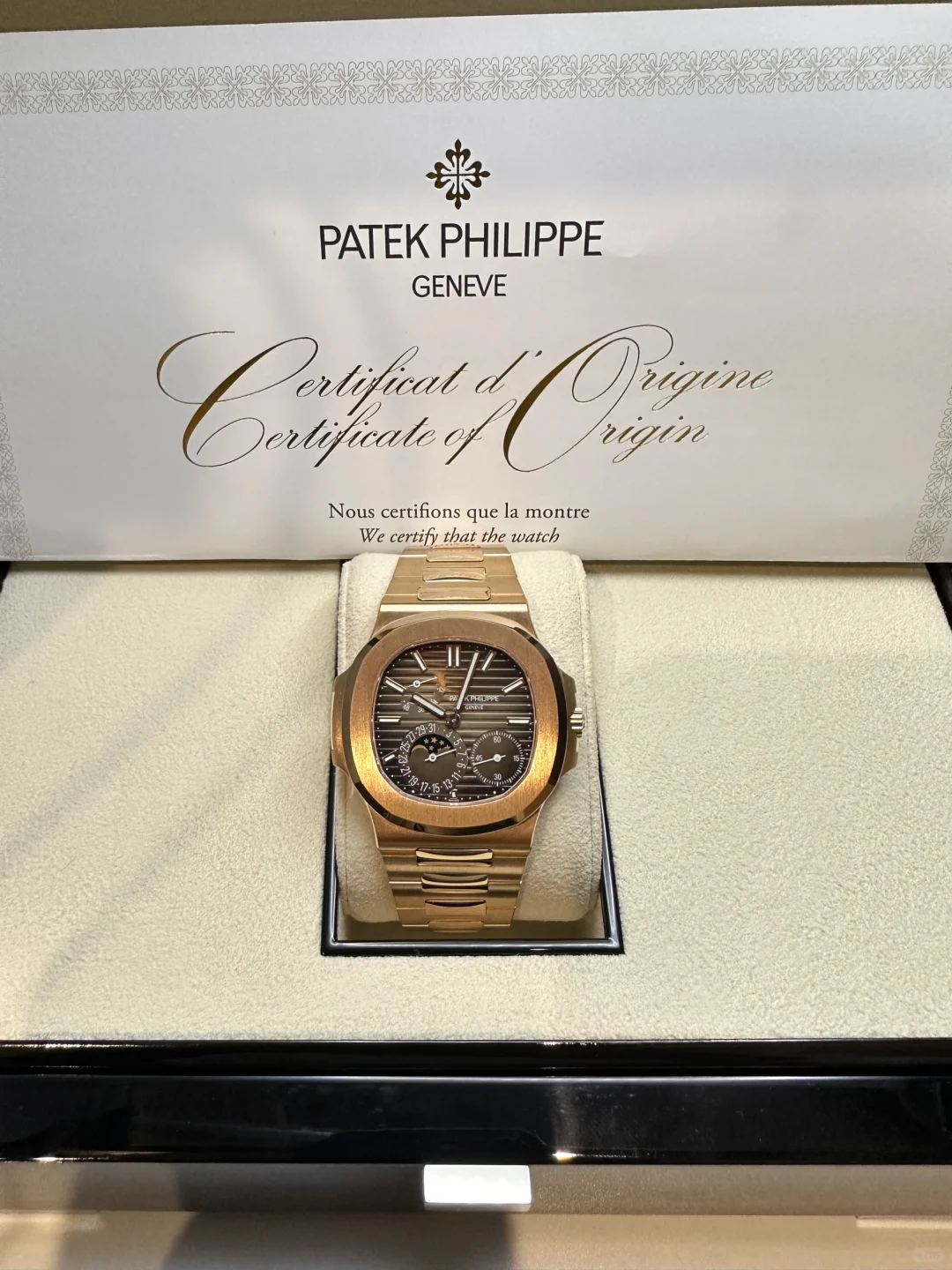 Patek Philippe Nautilus 5712/1R Rose Replica