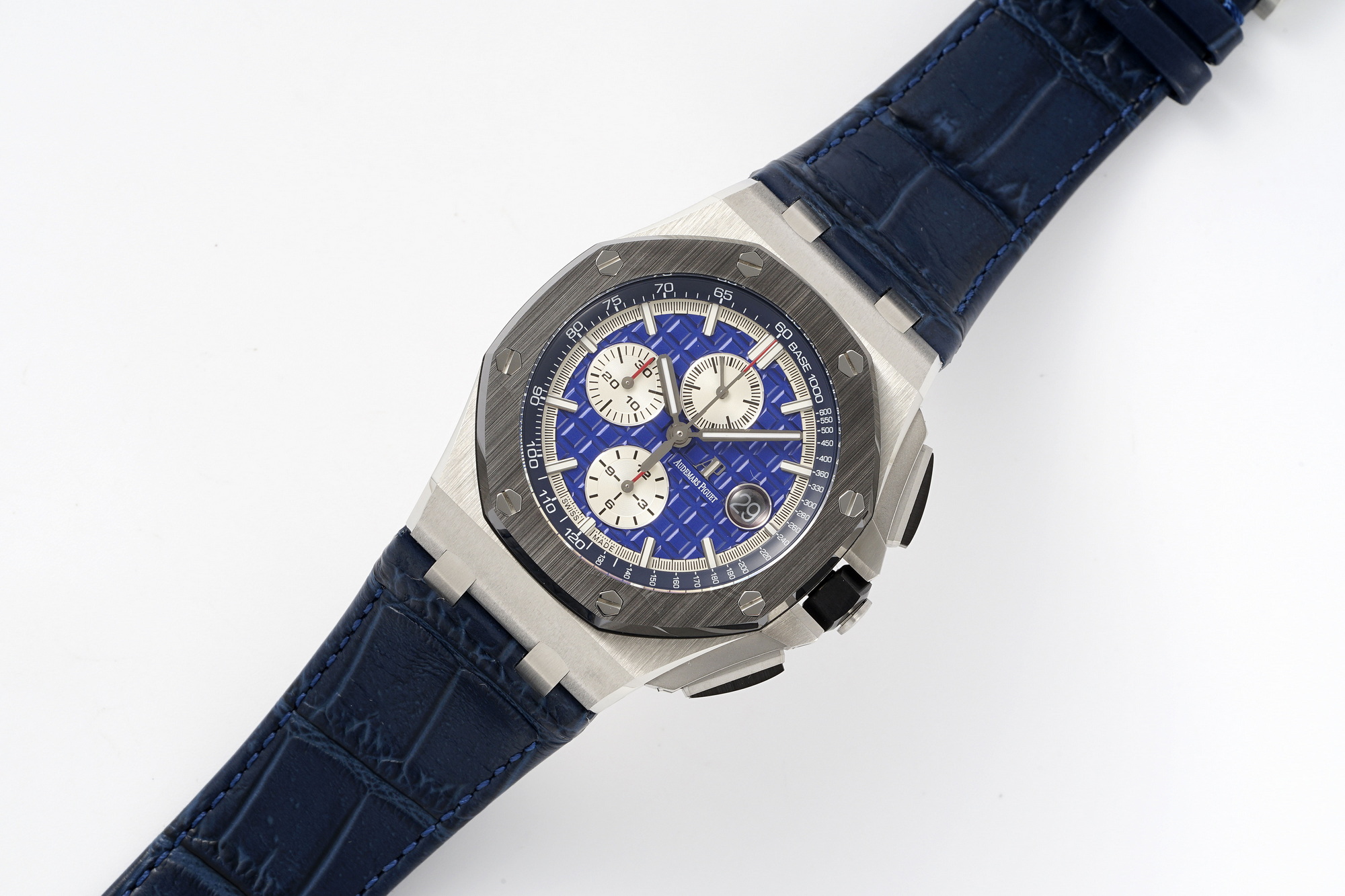Audemars Piguet Royal Oak Offshore 44 mm, Blue Ref. 26401PO.OO.A018CR.01