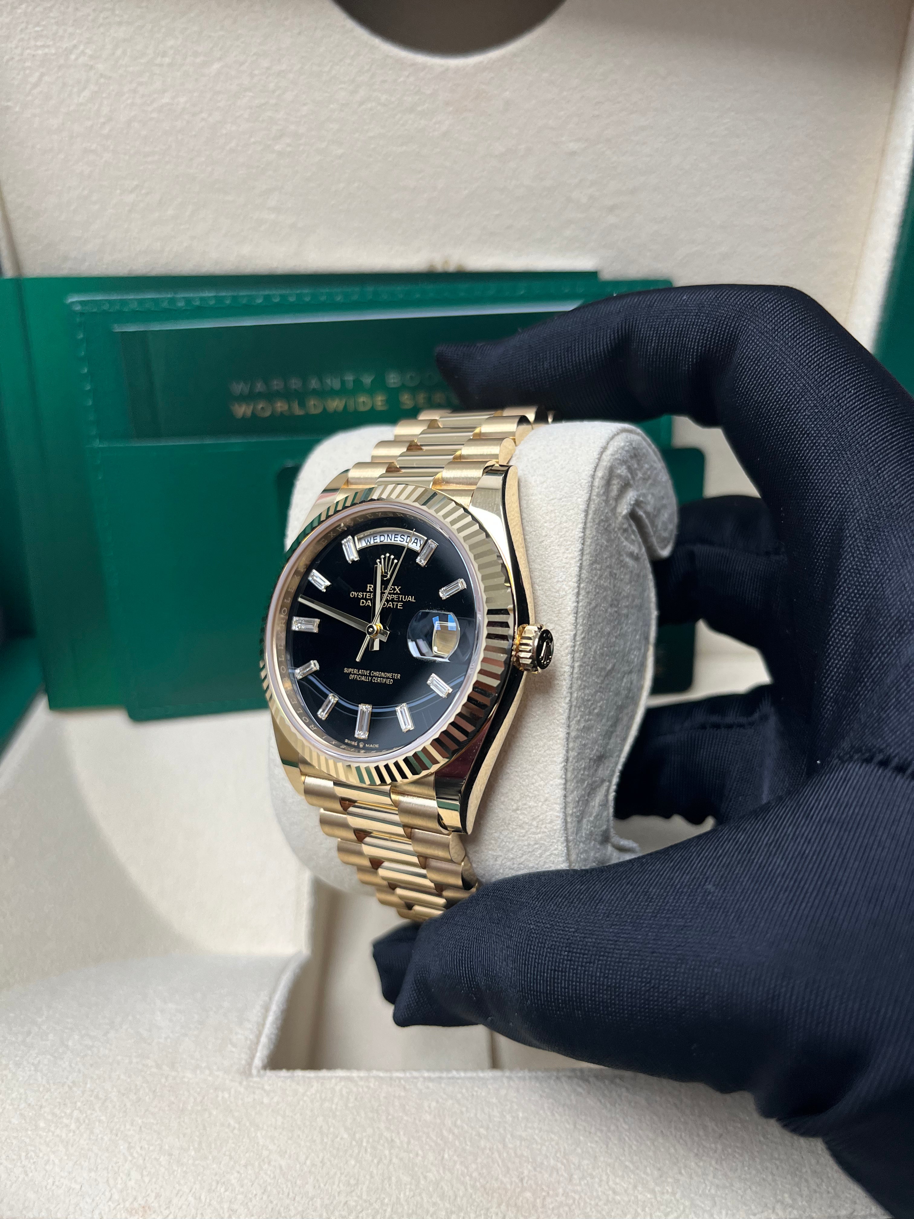 Rolex Day-Date 40 Yellow Gold Day-Date 40 Watch - Fluted Bezel - Onyx Dial - President Bracelet 228238