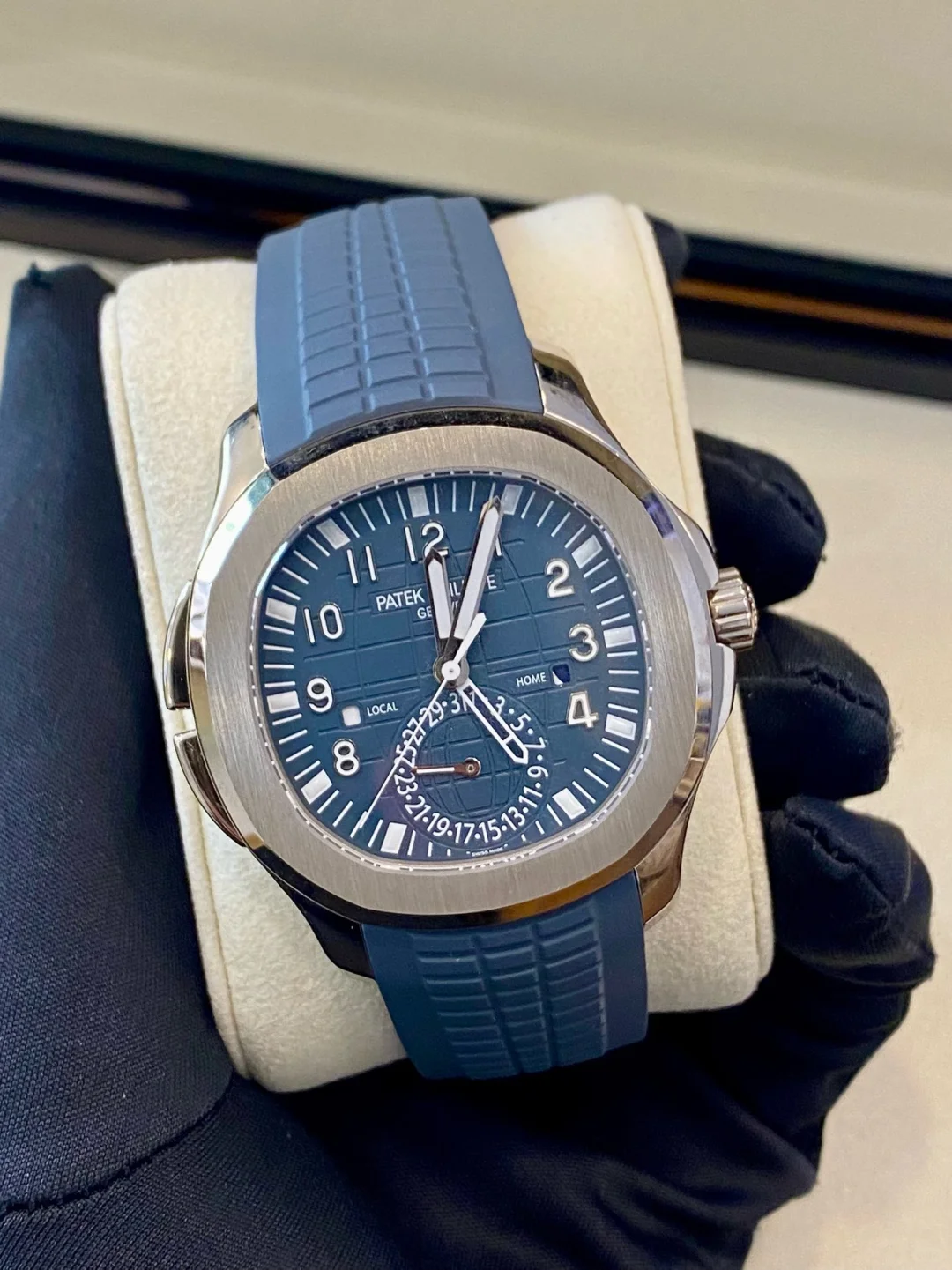 Patek Philippe Aquanaut 5164G Replica