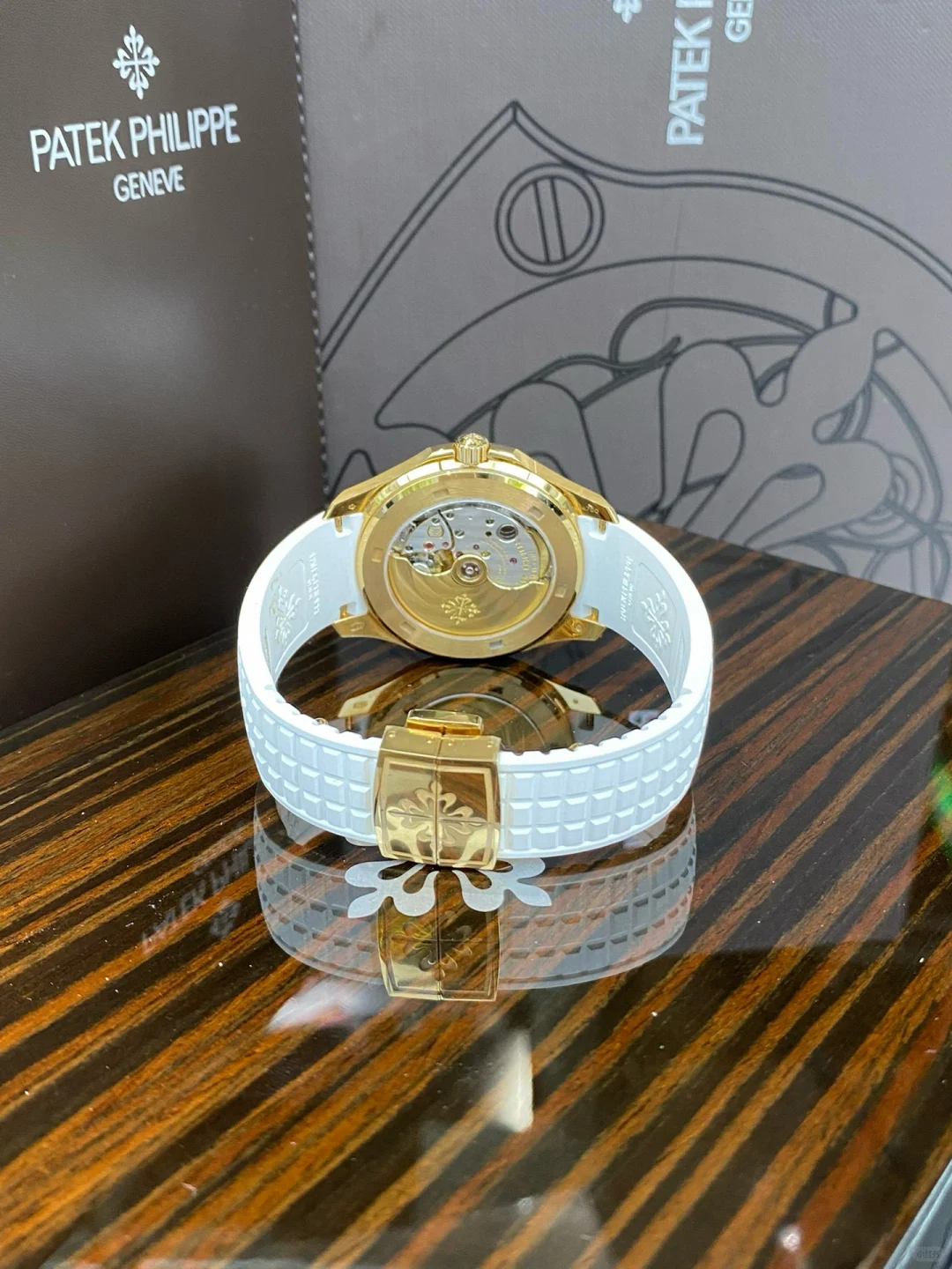 Patek Philippe Aquanaut 5268/200R-001 Replica