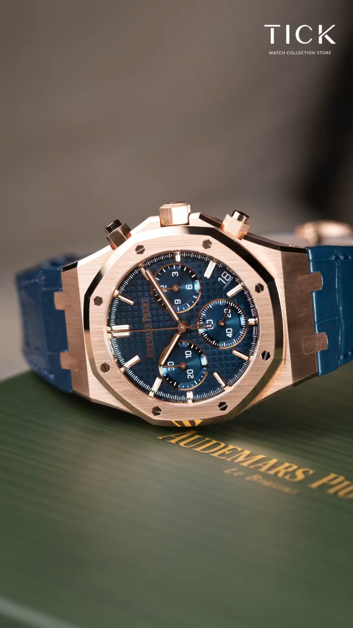 Audemars Piguet Blue Leather 26240OR.OO.D315CR.01 Replica