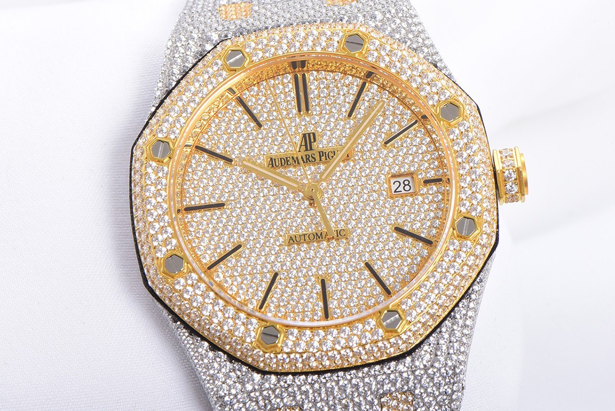 Audemars Piguet Royal Oak Selfwinding 41 mm, Yellow Gold/Silver/Gem Set Ref. 15400SR.OO.1220SR.01