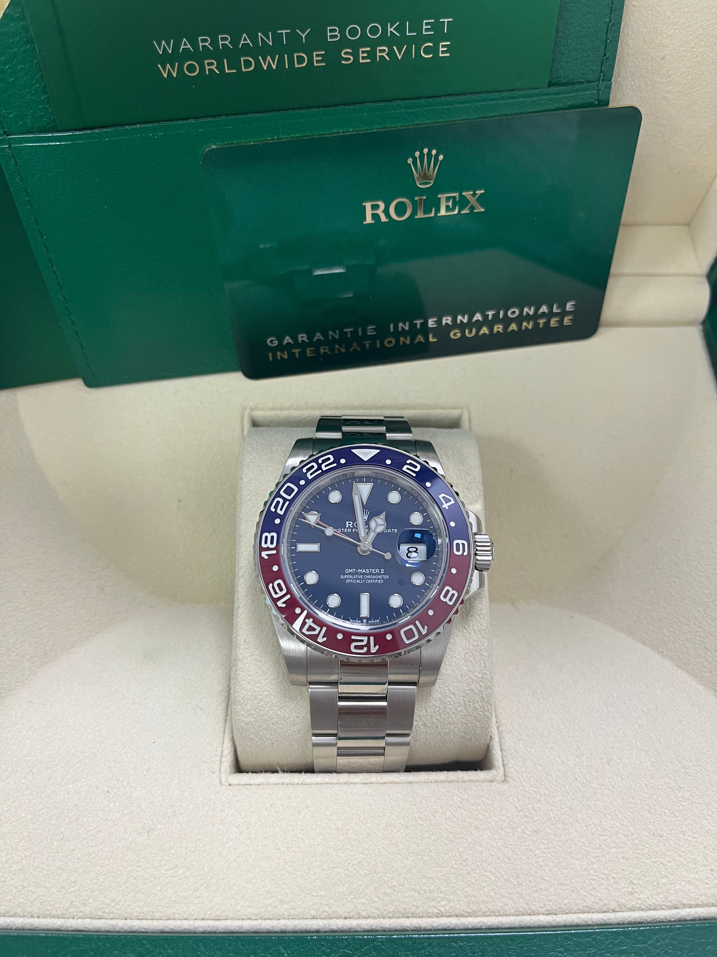 Rolex GMT-Master II - 40mm White Gold Pepsi - Blue Dial - Oyster Bracelet (Ref#126719BLRO)