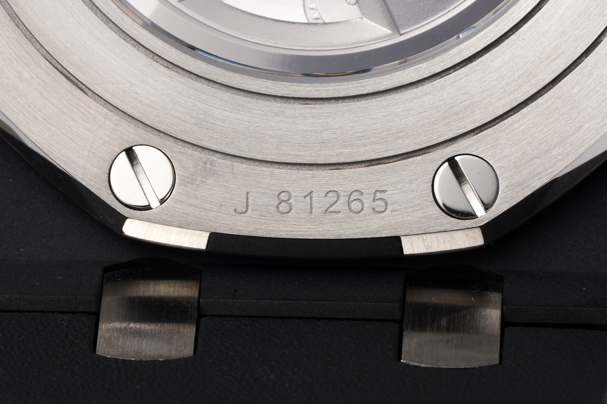 Audemars Piguet Royal Oak Offshore 44 mm, Anthracite Ref. 26405CE.OO.A002CA.01