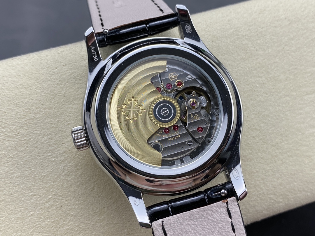 Patek Philippe Complications 40mm 5205G-001