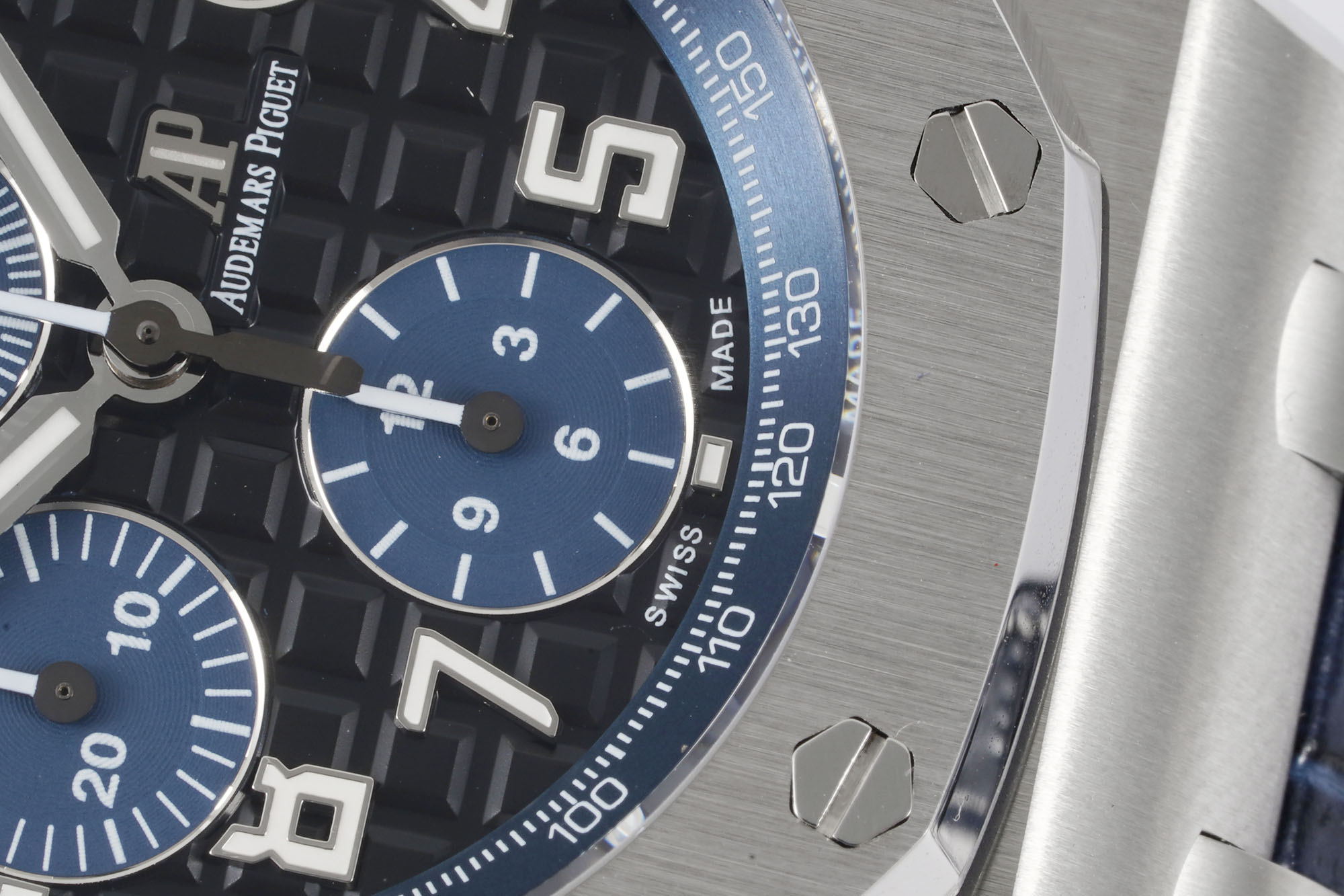 Audemars Piguet Royal Oak Offshore 41 mm, Black Ref. 26470ST.OO.A028CR.01