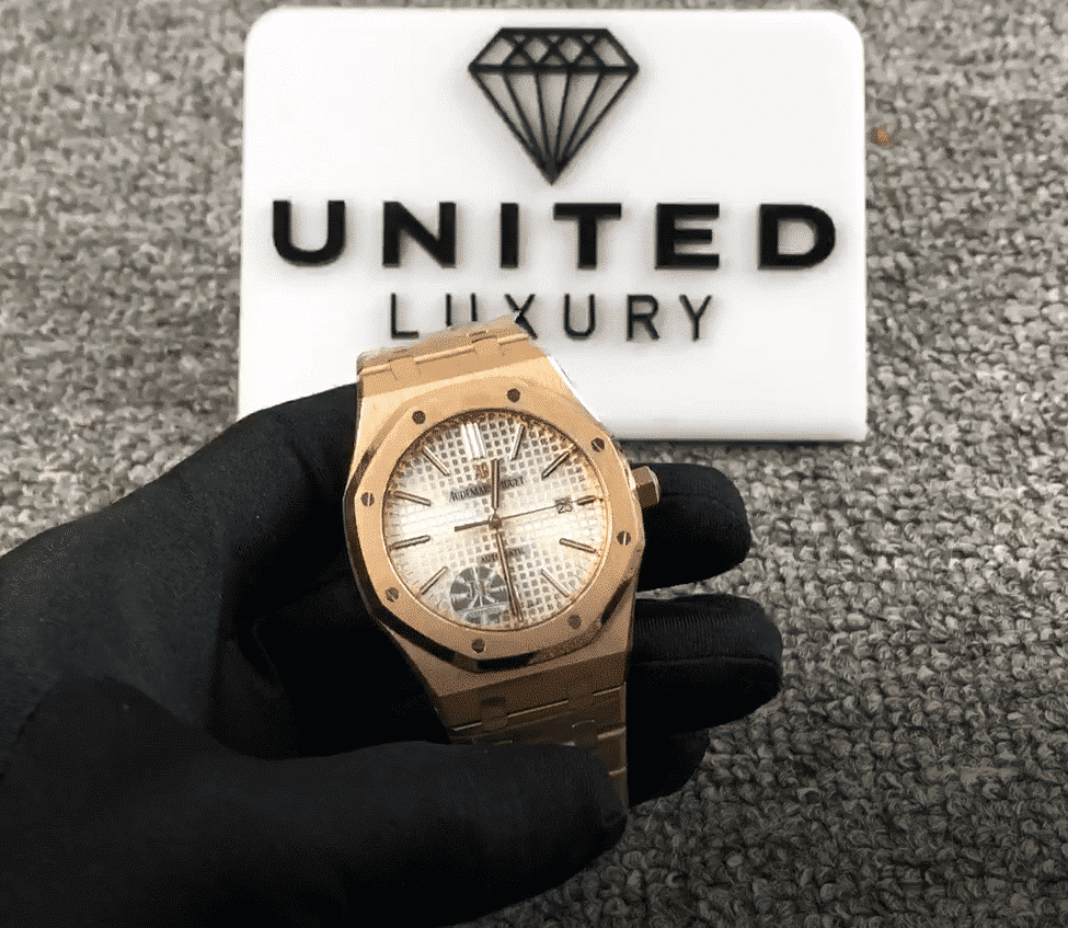 Audemars Piguet Royal Oak 15400OR.OO.1220OR.02 Replica