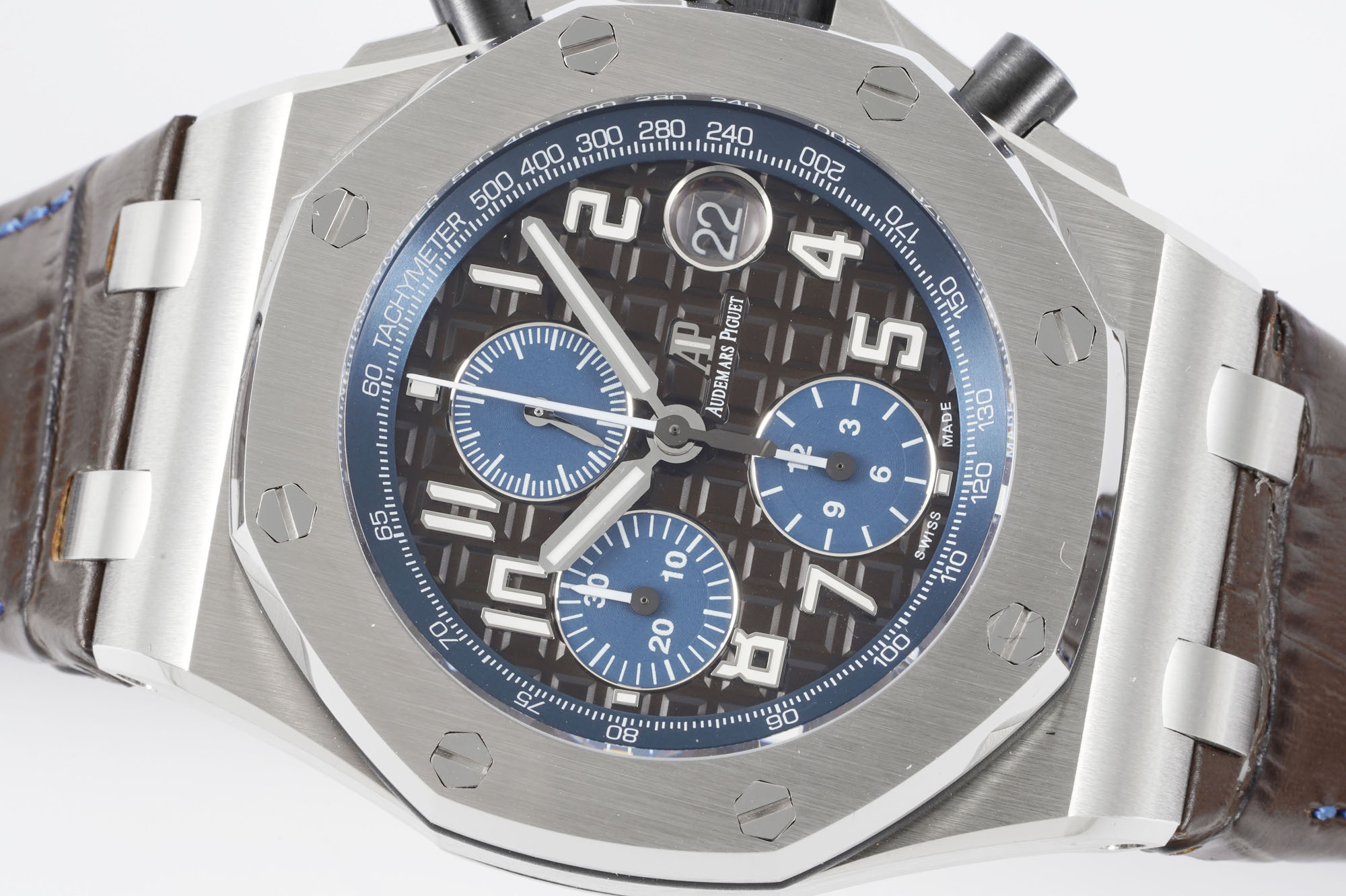 Audemars Piguet Royal Oak Offshore 42 mm, Brown Ref. 26470ST.OO.A099CR.01