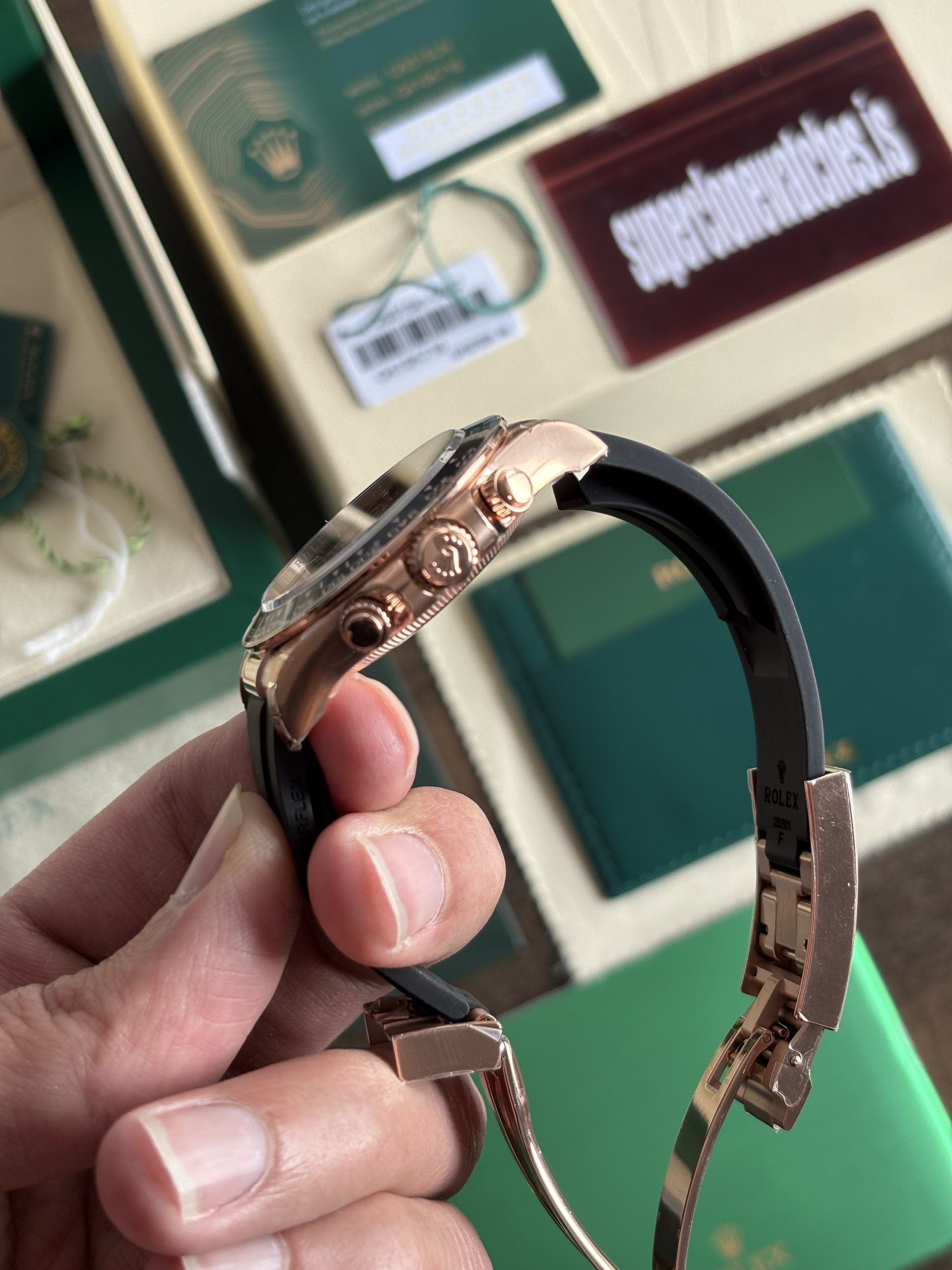 Rolex Daytona Rose Gold Oysterflex Black Dial Best Super clone