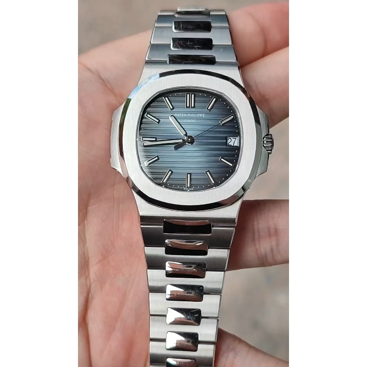 Patek Philippe Nautilus 5711/1A-010 Replica