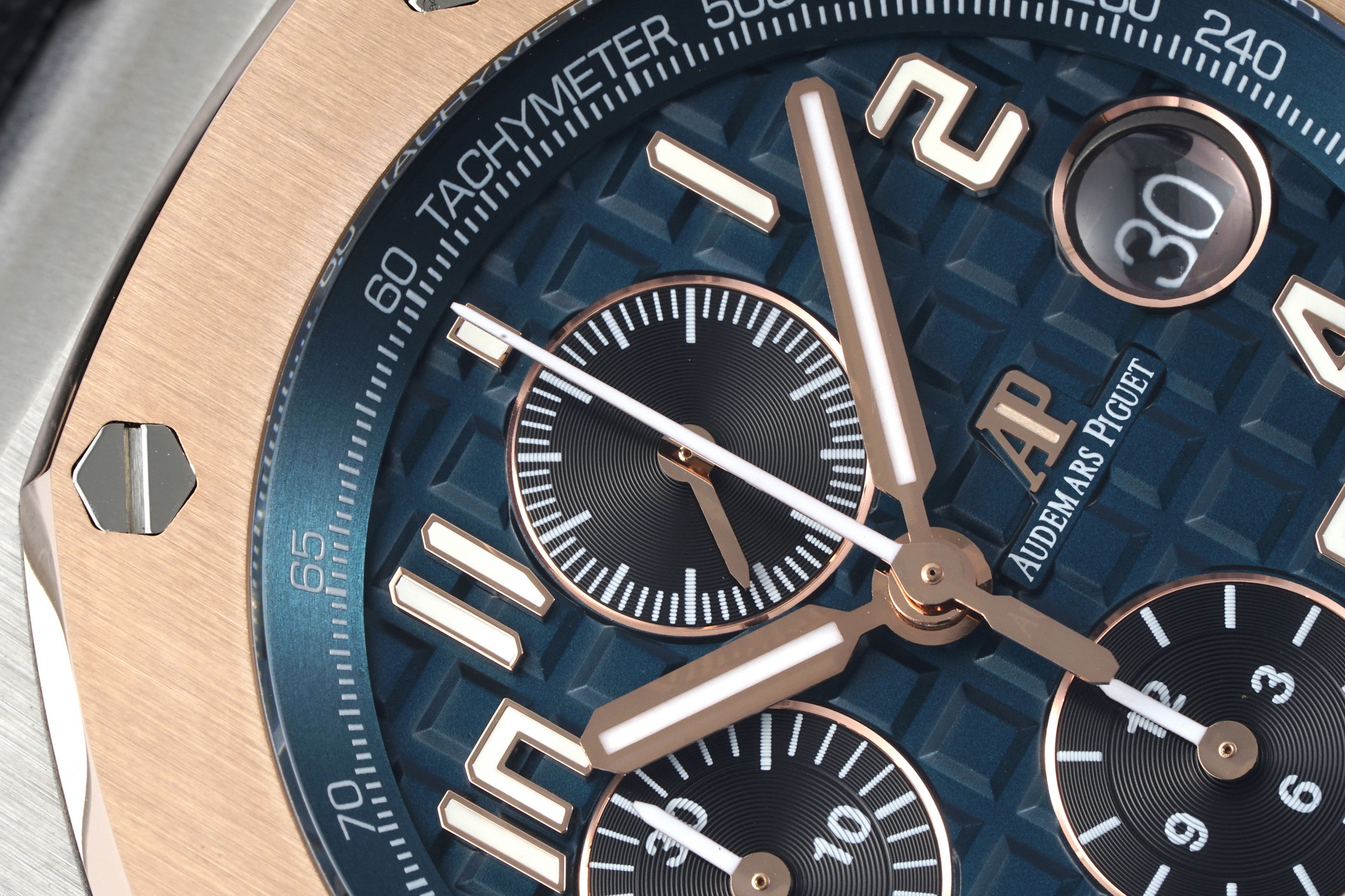 Audemars Piguet Royal Oak Offshore Chronograph 42 mm, Blue Ref. 26471SR.OO.D101CR.01