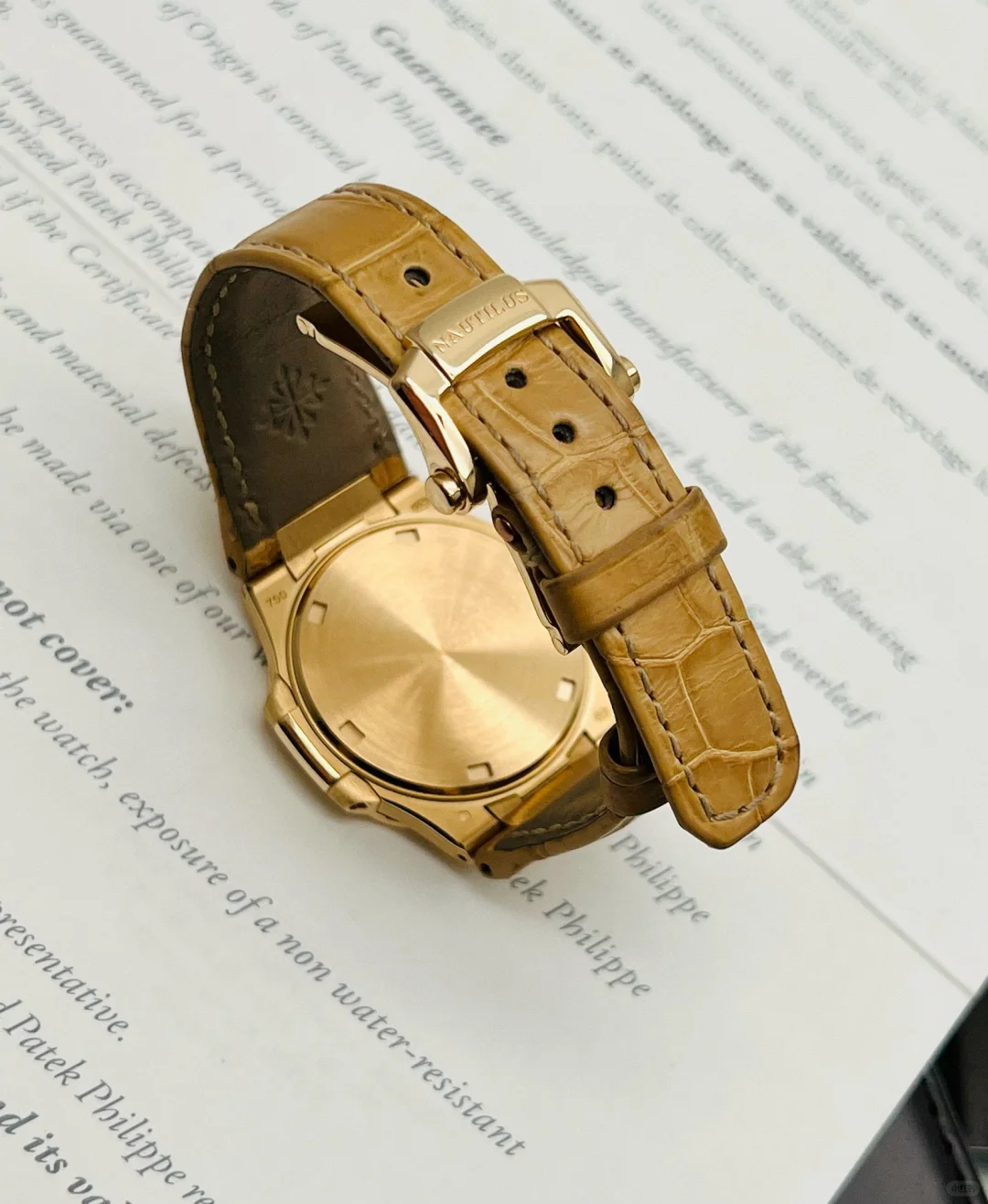 Patek Philippe Nautilus 7010R-011 Replica