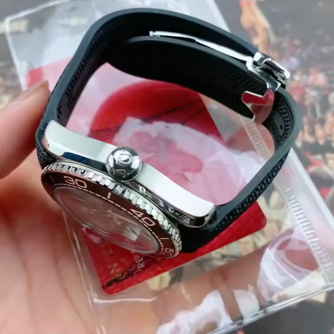 OMEGA Seamaster Planet Ocean Co-Axial Master