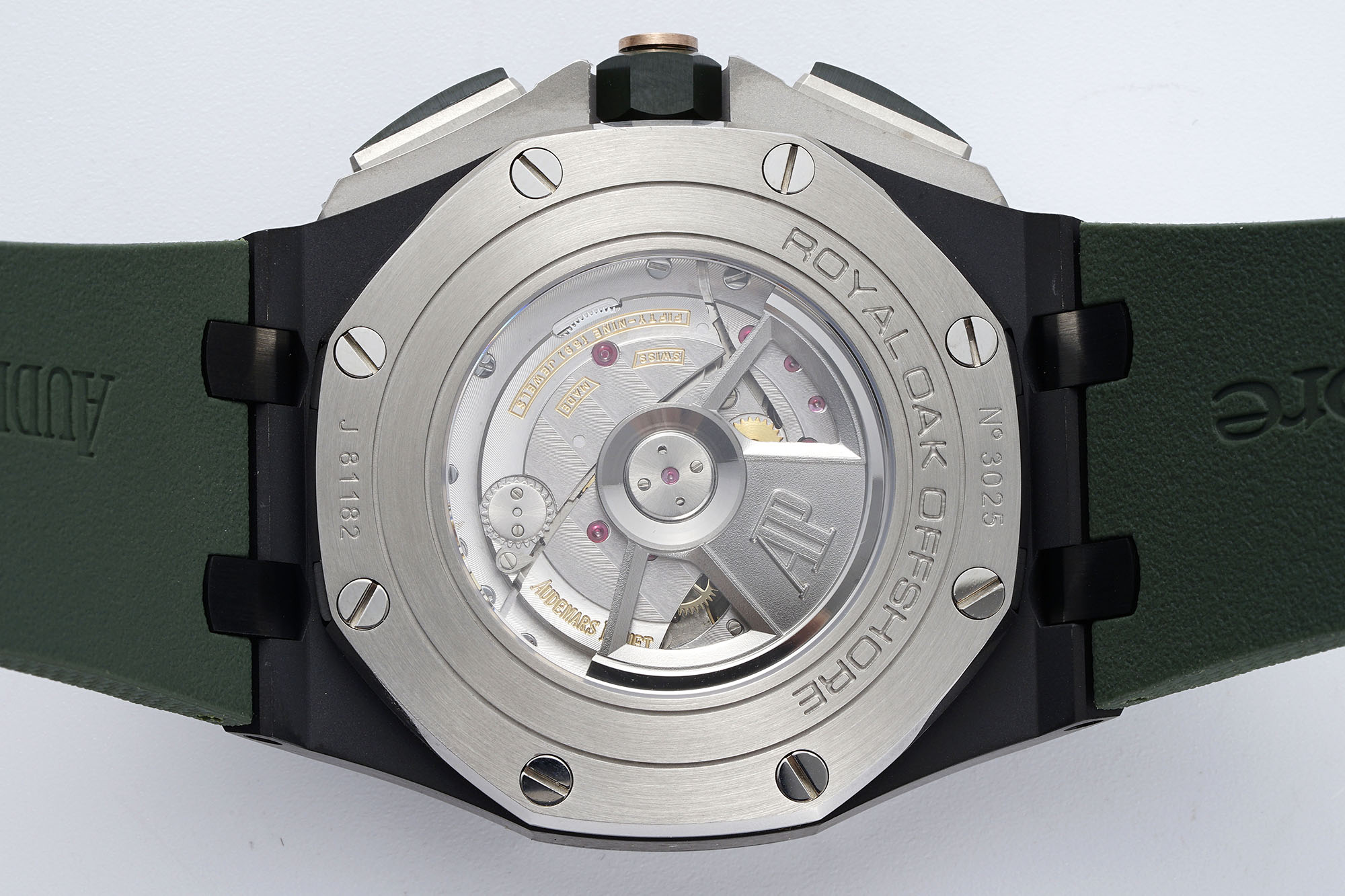 Audemars Piguet Royal Oak Offshore 44 mm, Green Ref. 26405CE.OO.A056CA.01