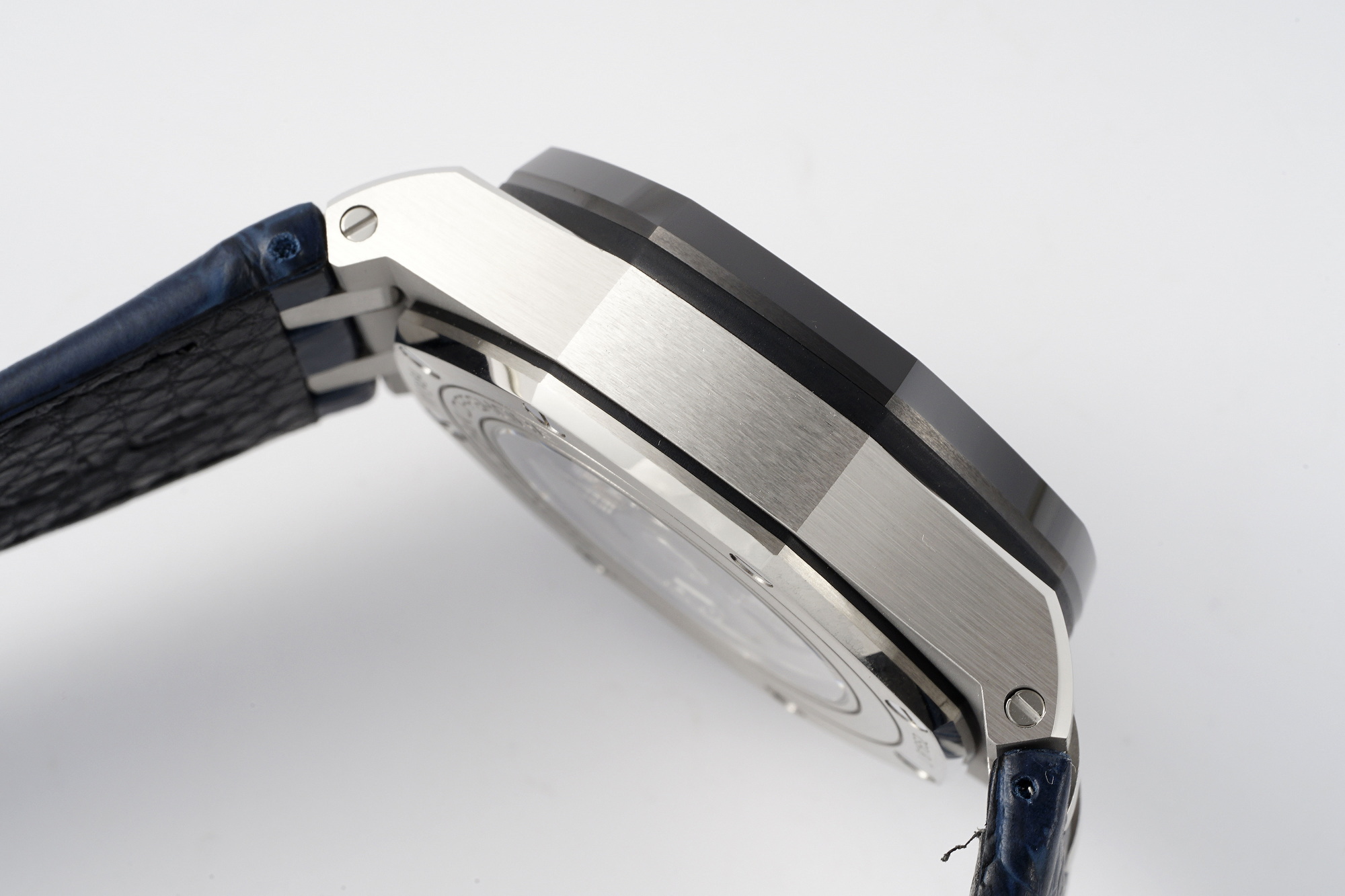 Audemars Piguet Royal Oak Offshore 44 mm, Blue Ref. 26401PO.OO.A018CR.01