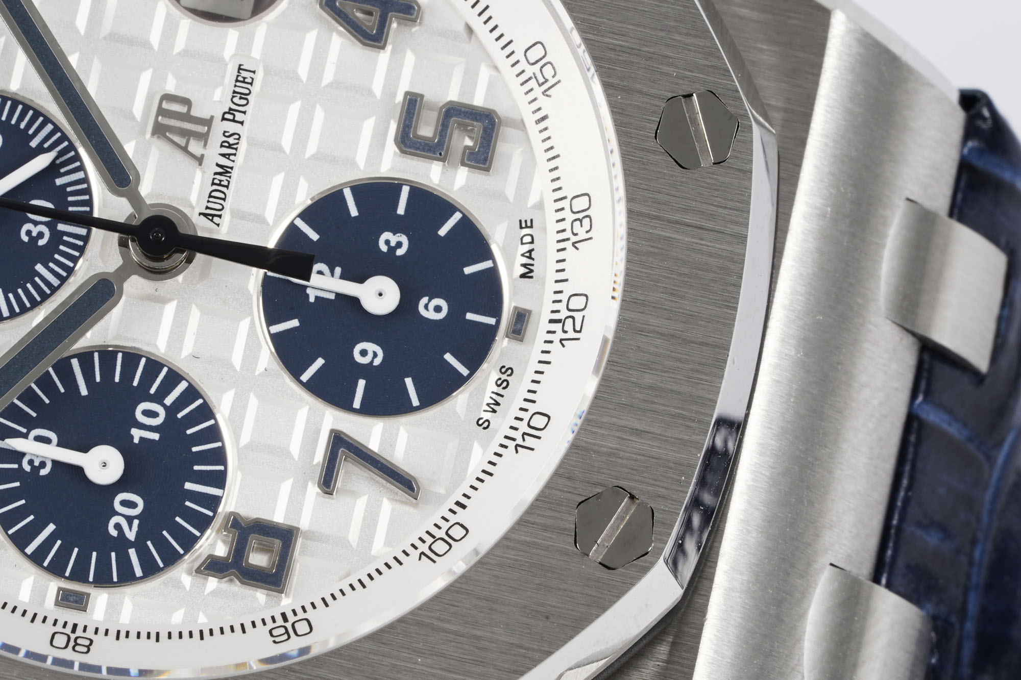 Audemars Piguet Royal Oak Offshore 42 mm, White Ref. 26170ST.OO.D305CR.01