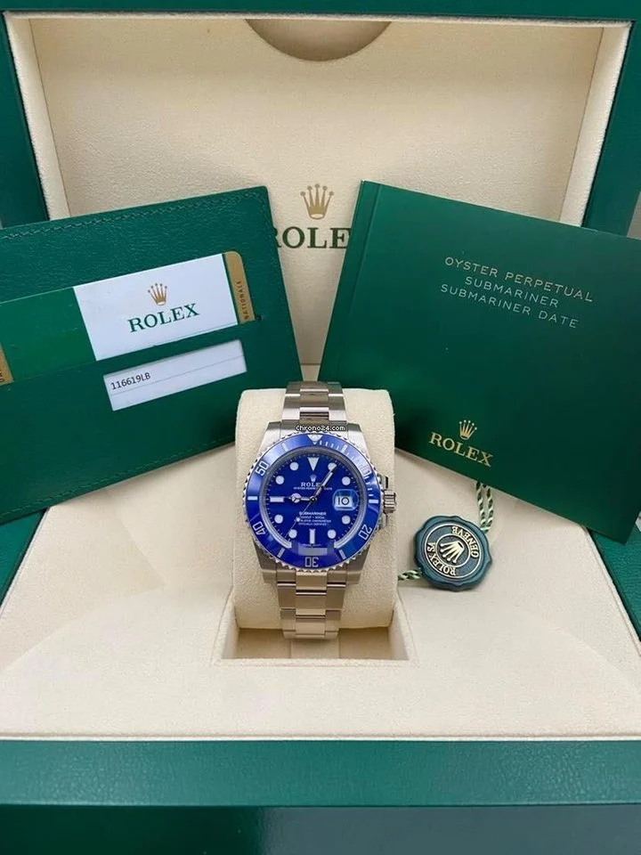 Rolex Submariner 116619LN-97209 Blue dial watch