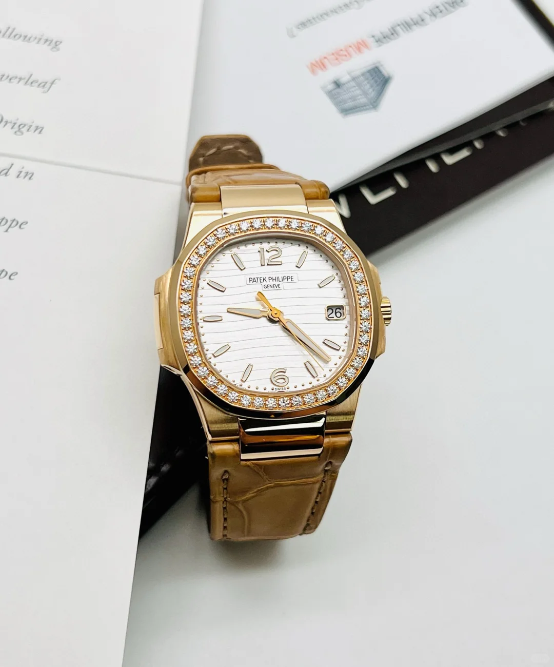 Patek Philippe Nautilus 7010R-011 Replica