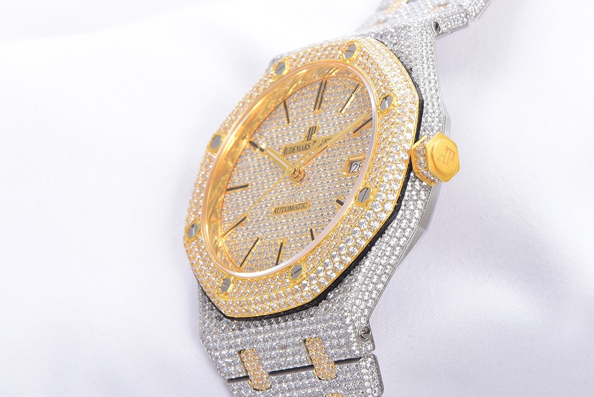 Audemars Piguet Royal Oak Selfwinding 41 mm, Yellow Gold/Silver/Gem Set Ref. 15400SR.OO.1220SR.01