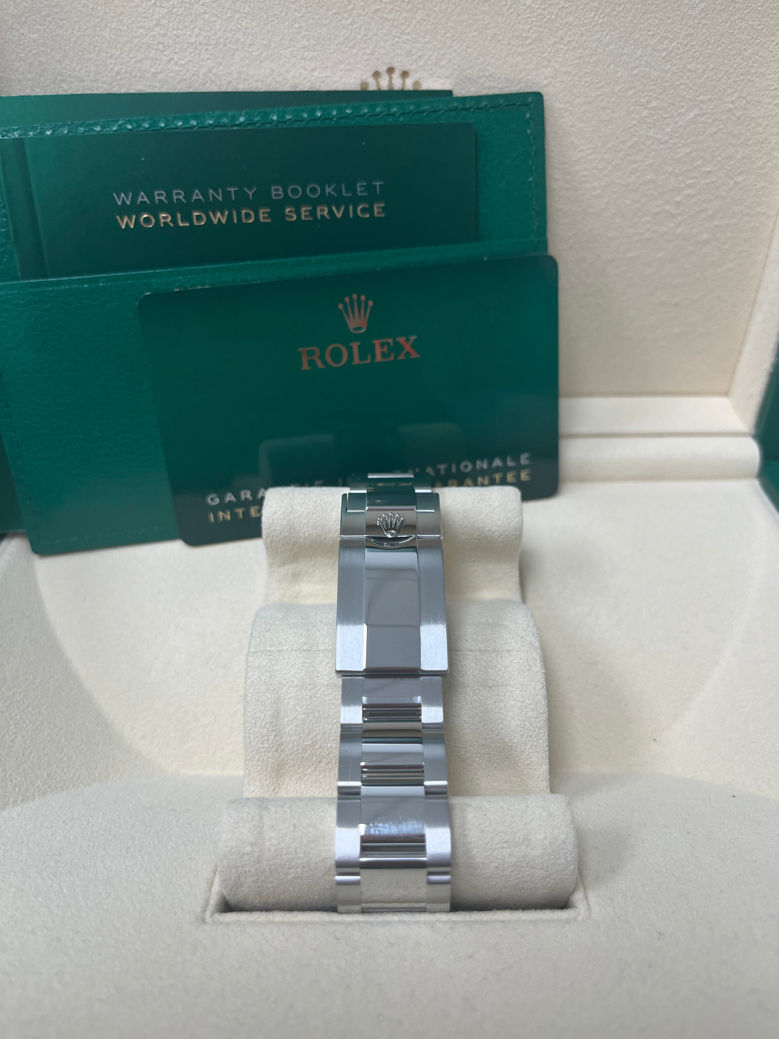 Rolex Yacht-Master 40mm Platinum & Stainless Steel - Dark Rhodium Dial (Ref# 126622)