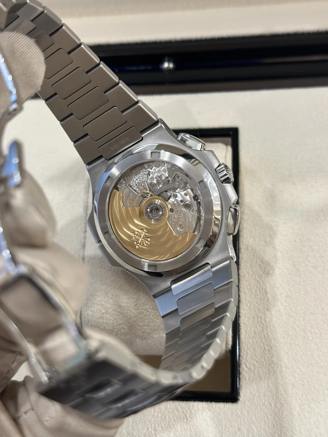 Patek Philippe Nautilus 5990/1A-011 Replica