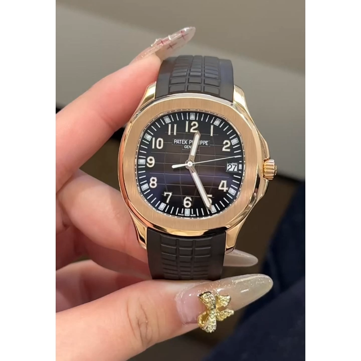 Patek Philippe Aquanaut Gold 5167R-001 Replica