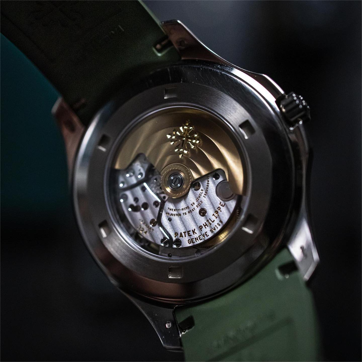 5168G-010- Patek Philippe AQUANAUT