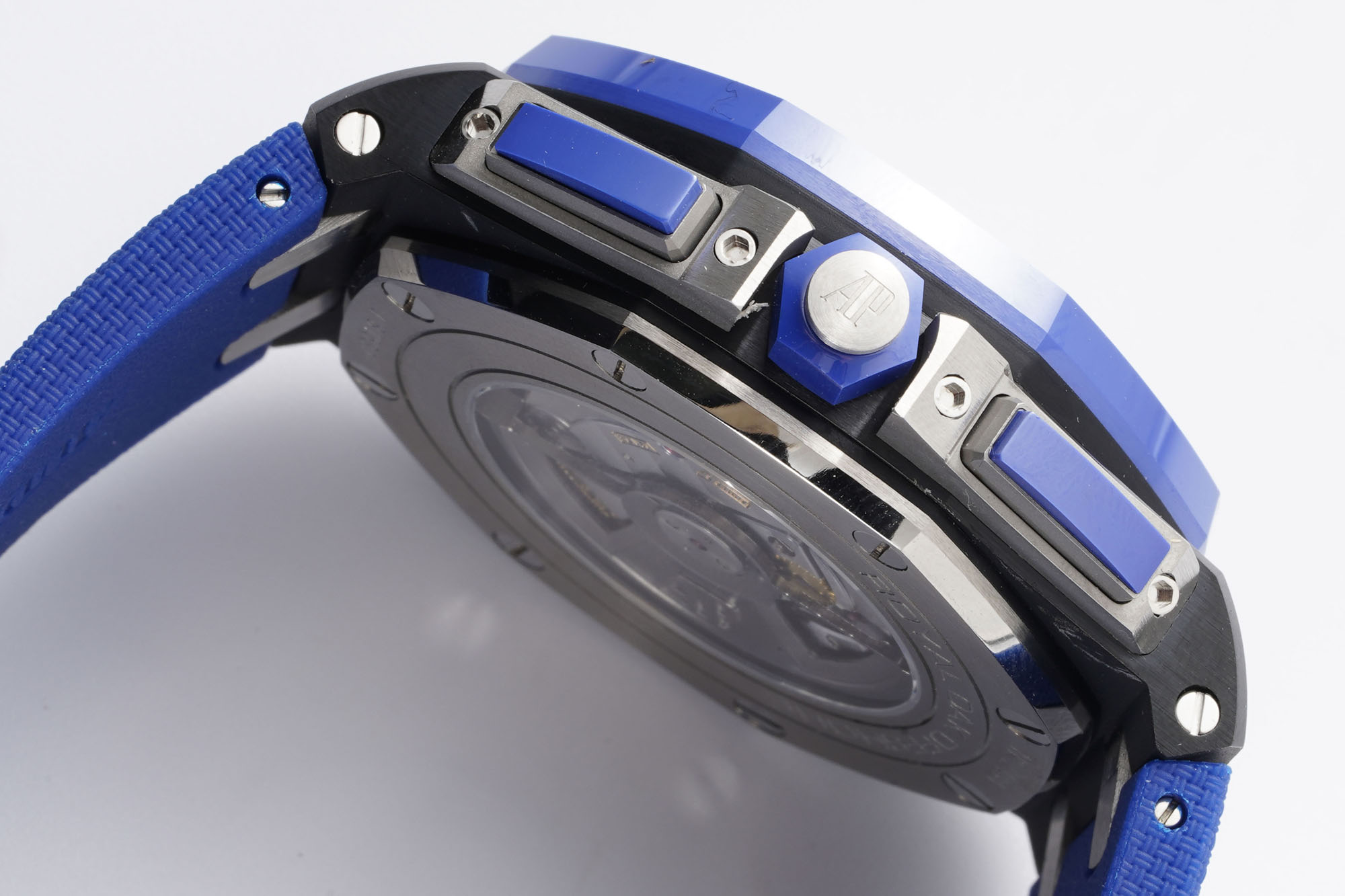 Audemars Piguet Royal Oak Offshore 44 mm, Blue Ref. 26405CE.OO.A030CA.01