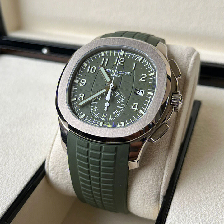 5968G-010-Patek Philippe AQUANAUT