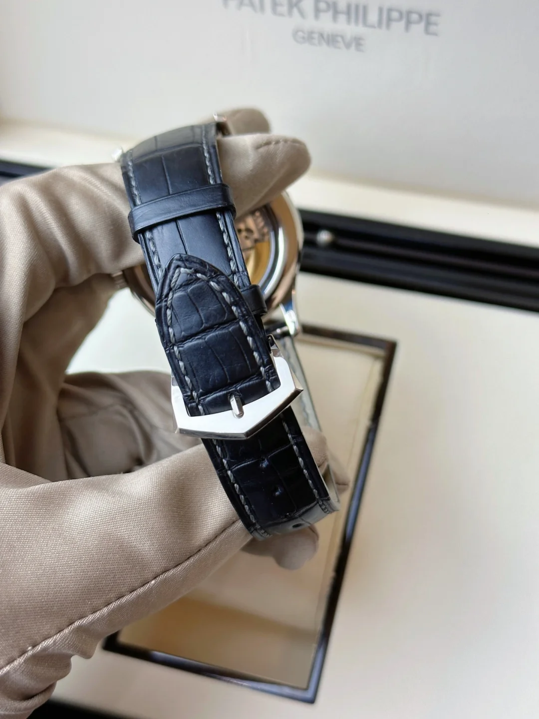 Patek Philippe Complications 5205G-010 Replica