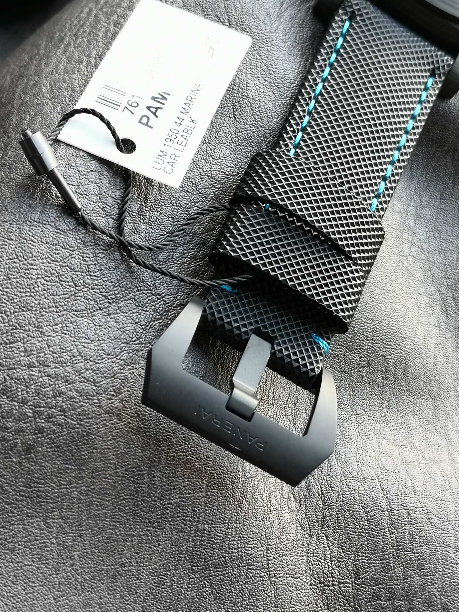 PANERAI Luminor Marina Carbotech 44mm PAM01661