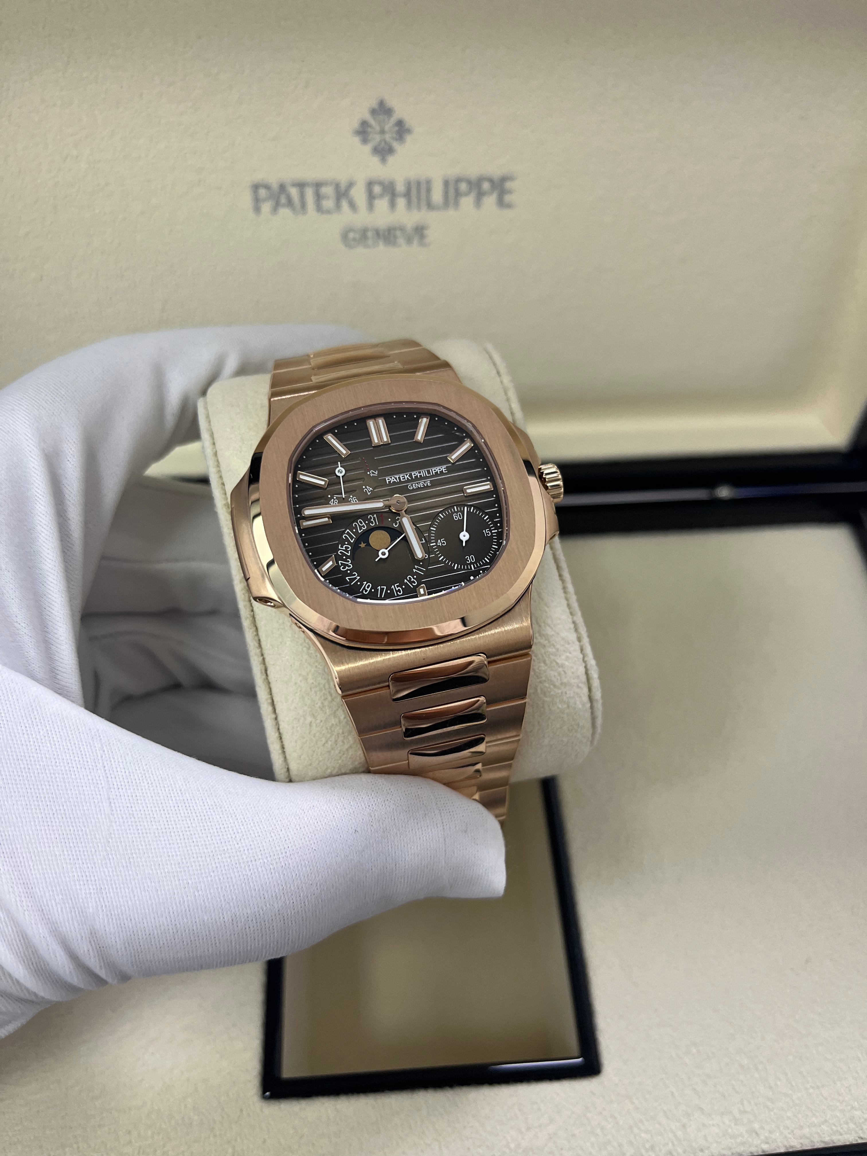(Top version 1:1)Patek Philippe Nautilus Rose Gold 40mm Brown Black Dial 5712/1R-001