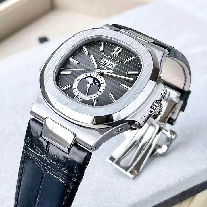 Patek Philippe NAUTILUS-5726A-001
