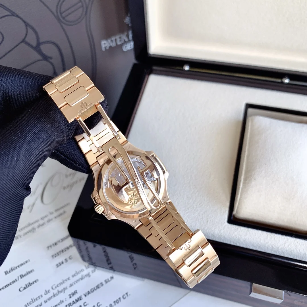 Patek Philippe Nautilus Rose Gold 7118-1200R-010 Replica