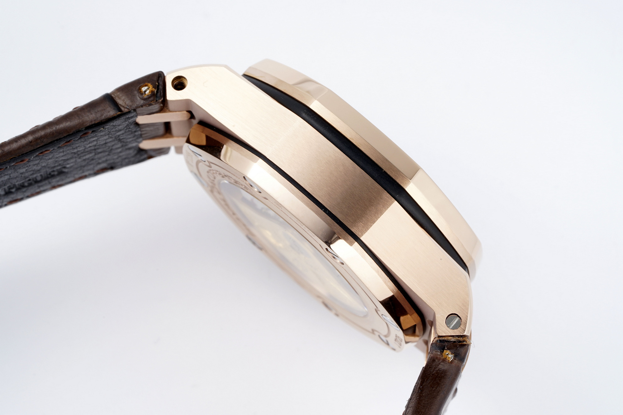 Audemars Piguet Royal Oak Offshore 42 mm, Brown Ref. 26470OR.OO.A099CR.01