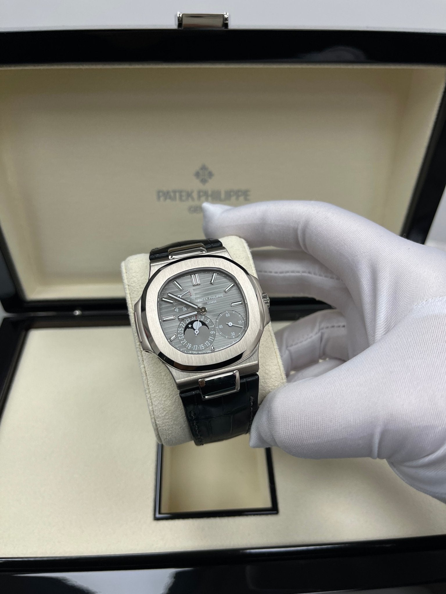 Patek Philippe Nautilus Grey Dial 40mm Ref # 5712G-001