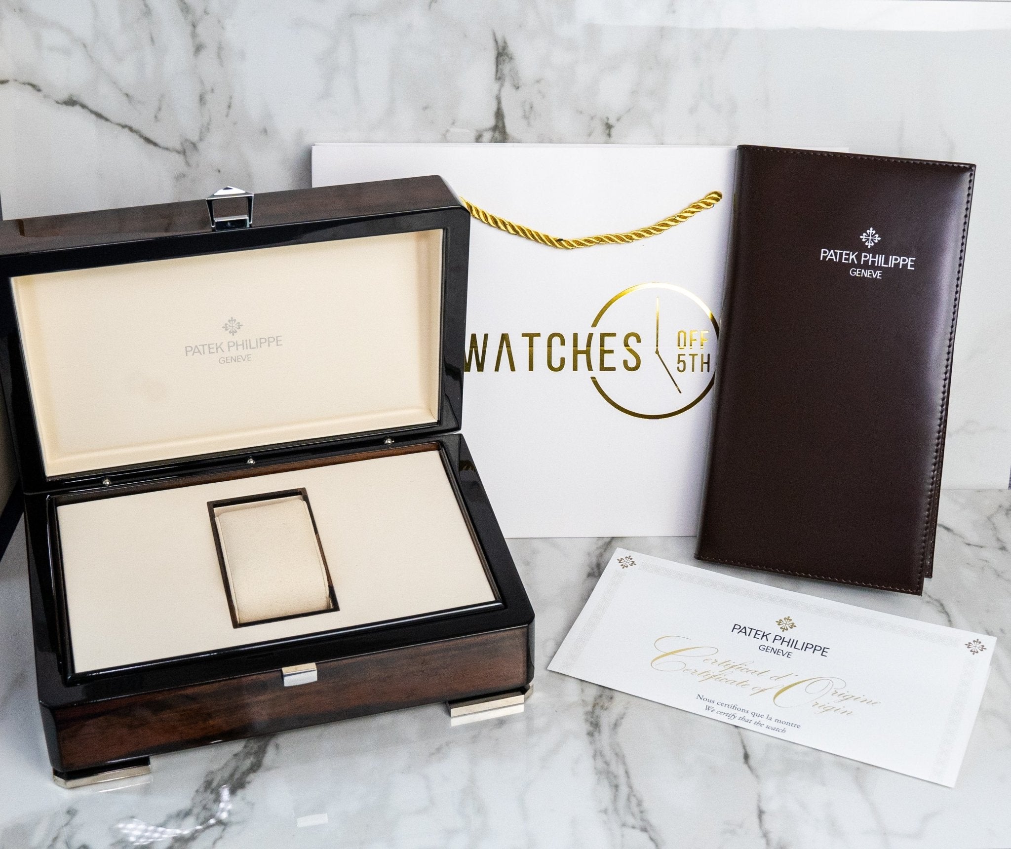 (Top version 1:1)Patek Philippe Aquanaut Stainless Steel/ Black Embossed Dial 40mm (Ref#5167A-001)