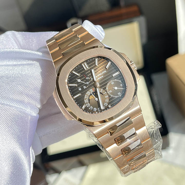 5712/1R Patek Philippe- NAUTILUS