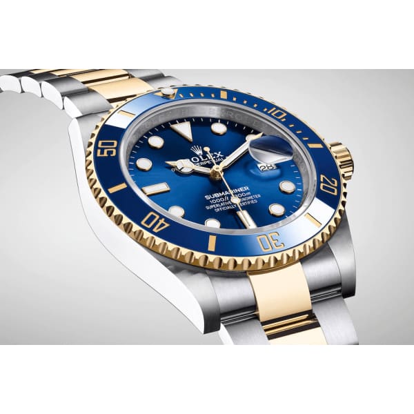 Rolex Submariner 41 mm Ref. # 126613lb-0002