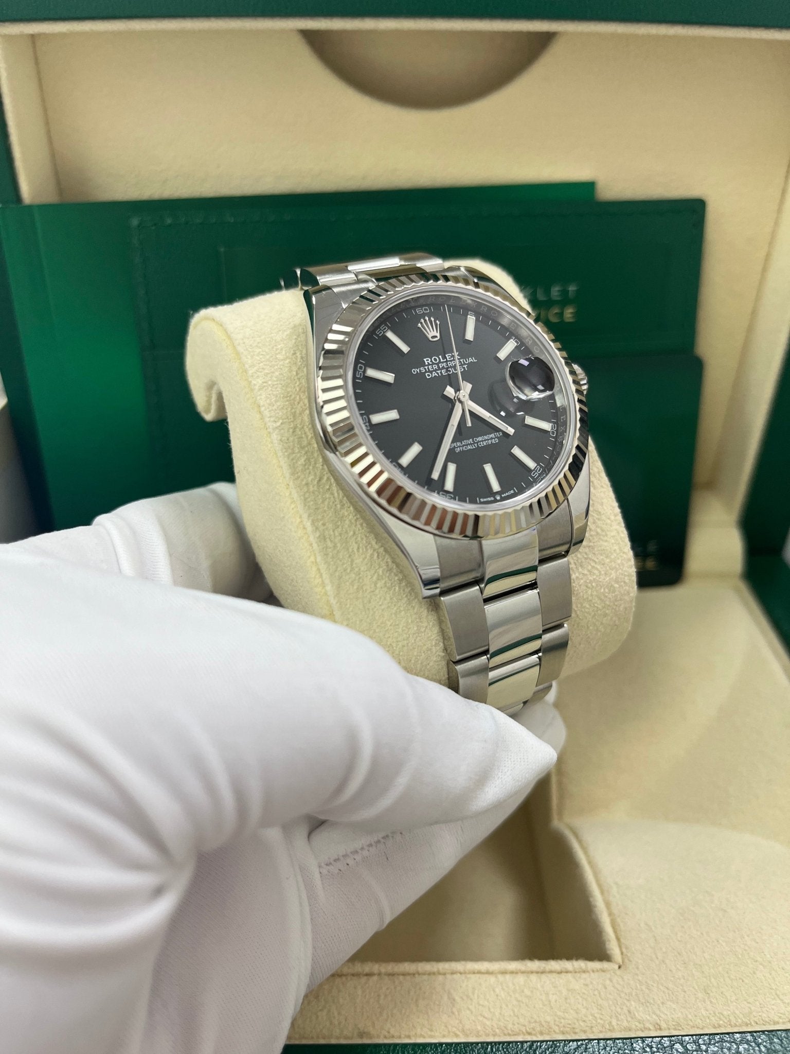 Rolex Datejust 41 Stainless Steel & White Gold - Black Index Dial - Fluted Bezel (Ref# 126334)