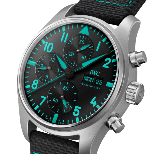IWC PILOT’S WATCH CHRONOGRAPH 41 EDITION “MERCEDES-AMG PETRONAS FORMULA ONE™ TEAM”