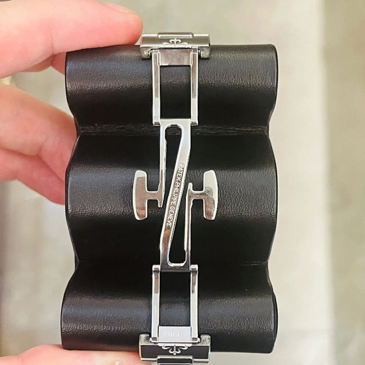 7118/1A-001 Patek Philippe- NAUTILUS-women