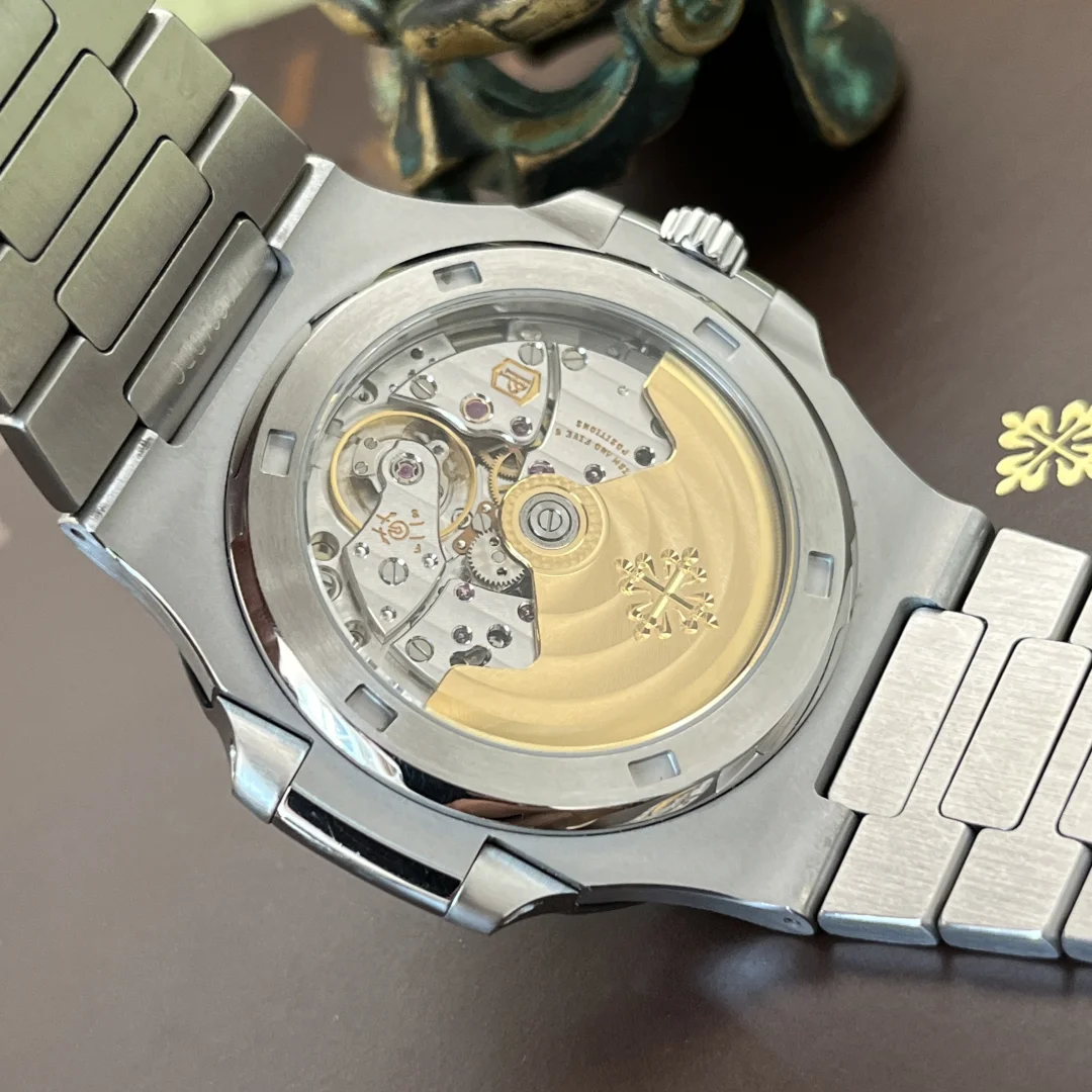 Patek Philippe Nautilus 5711/1A-010 Replica